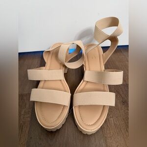Elegant Beige Strap Sandals